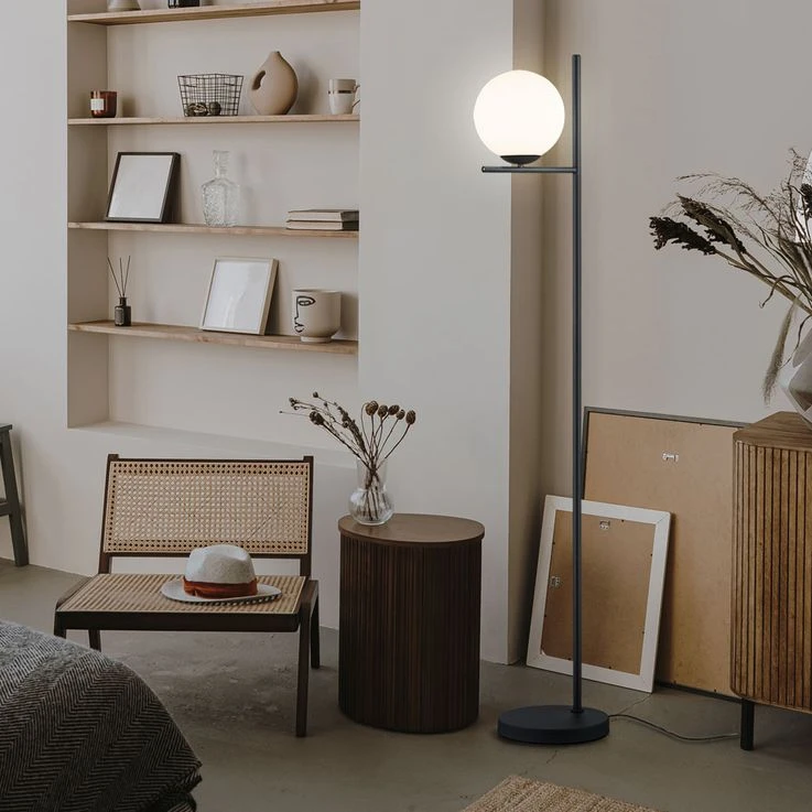 Stehleuchte, Glaskugel, Weiß, Schwarz-matt, H 150 Cm – Bild 4