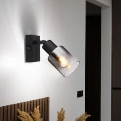 Wandleuchte, Metall, Glas Rauchfarbe, H 16 Cm