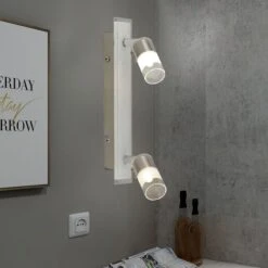 Design Wandstrahler Mit Beweglichen Spots